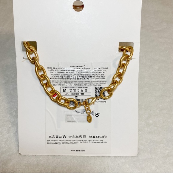 Zara Chunky Necklace - Picture 2 of 2